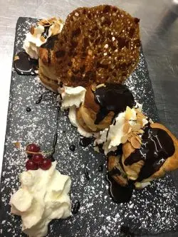 Profiteroles.webp